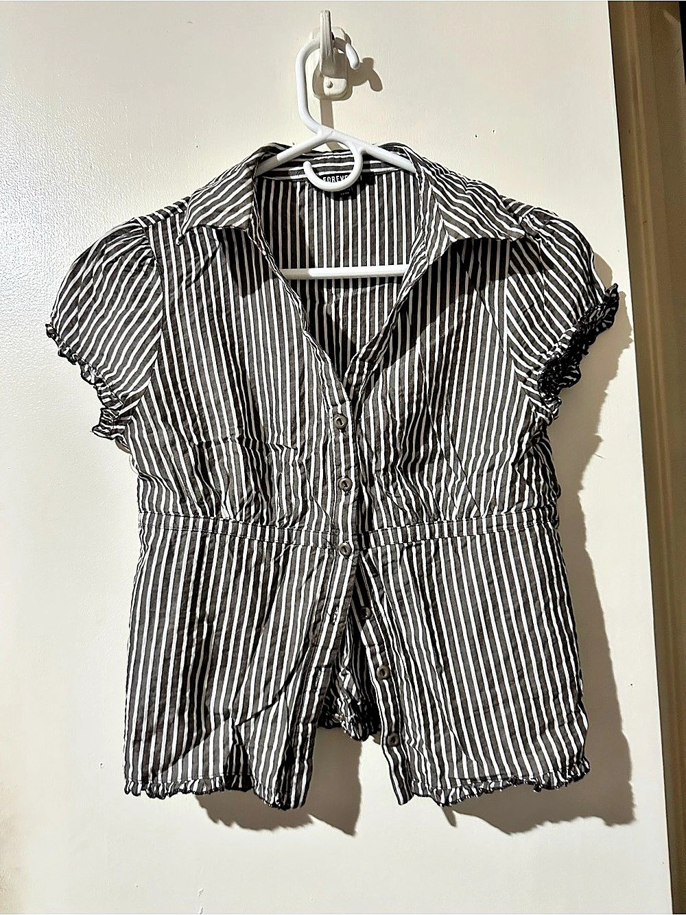 Forever 21 Striped Button Down Top in Black & White Like New
